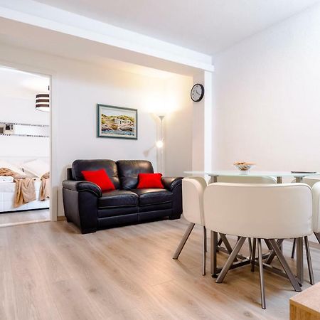 2 Apartmans "Metro" And "Gum" Apartment Split Bagian luar foto