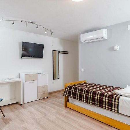 2 Apartmans "Metro" And "Gum" Apartment Split Bagian luar foto